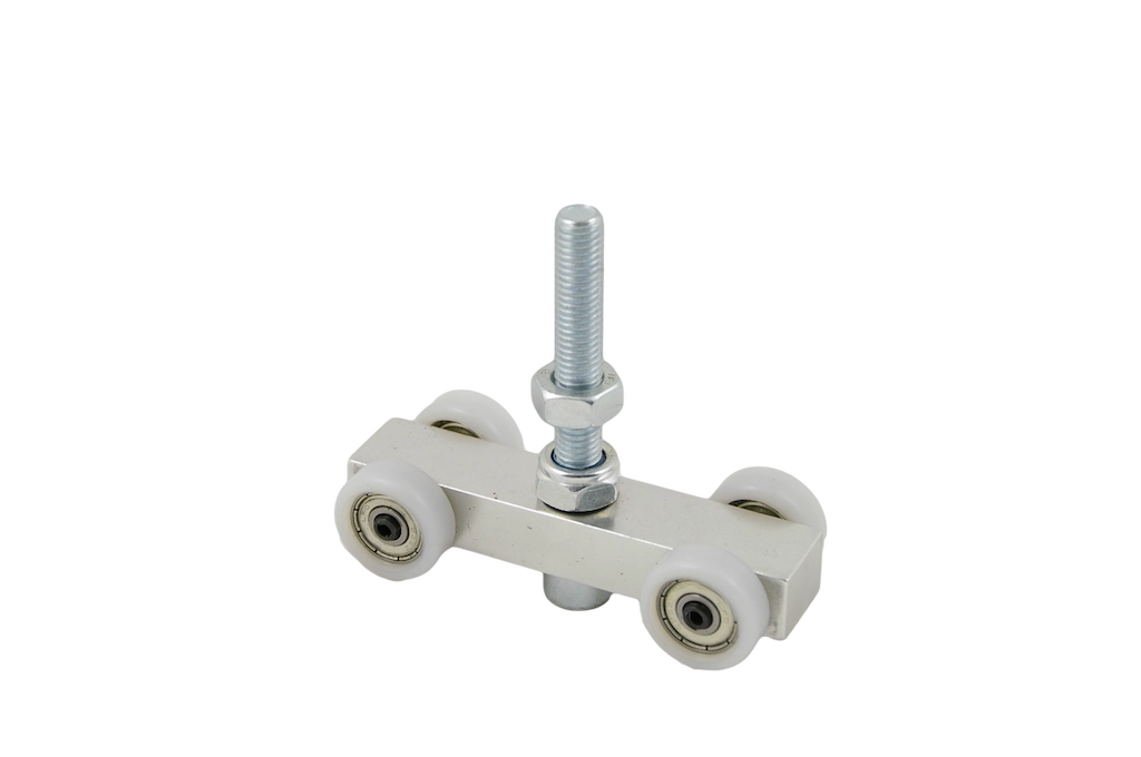 Geassembleerd technisch onderdeel met wielen en schroefverbinding bij TOS